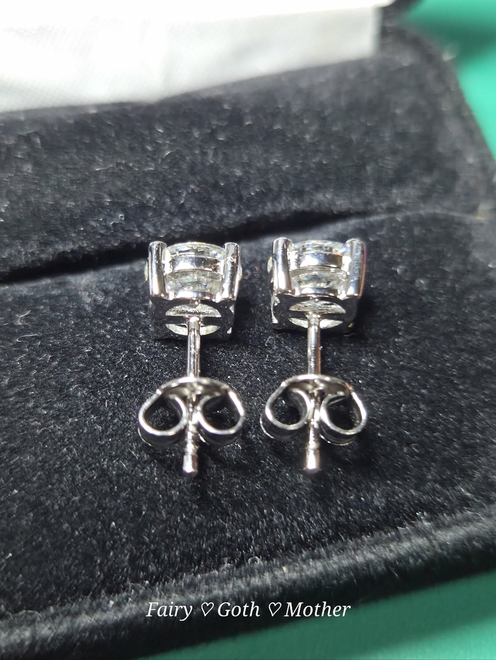 New Kay Jewelers 2ct Moissanite Diamond Stud Earrings - Picture 6 of 15